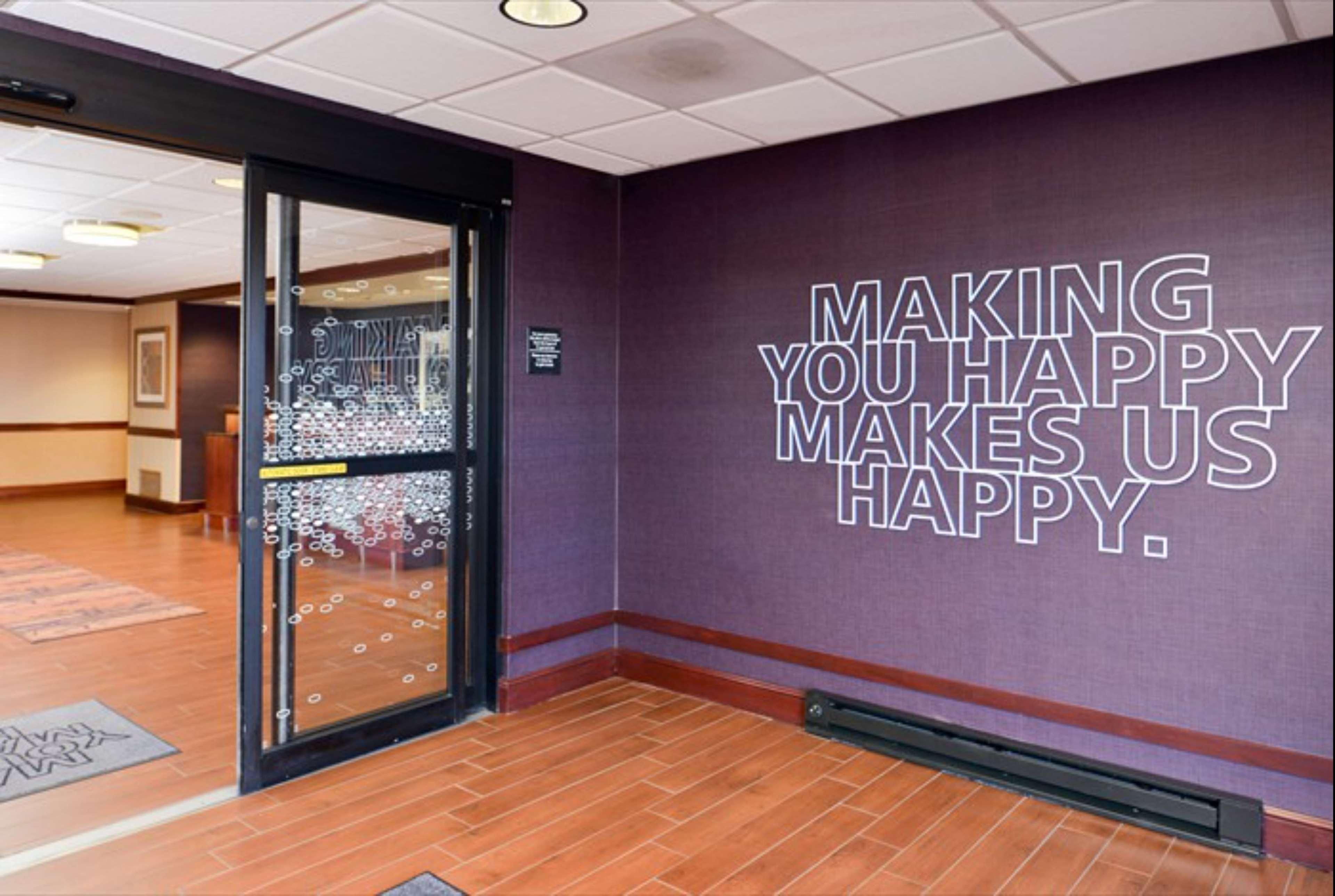 Hampton Inn & Suites Richmond Buitenkant foto