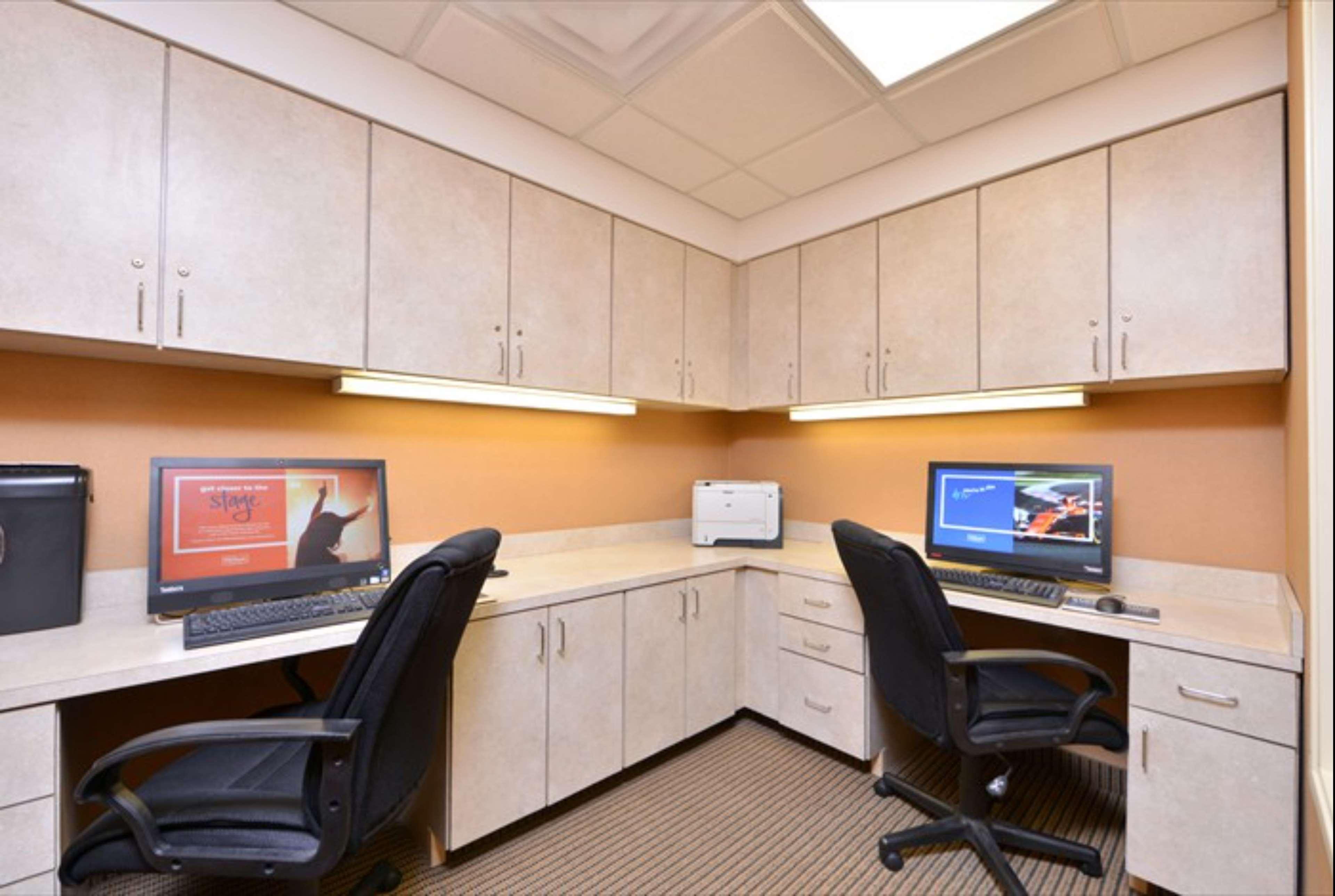 Hampton Inn & Suites Richmond Buitenkant foto