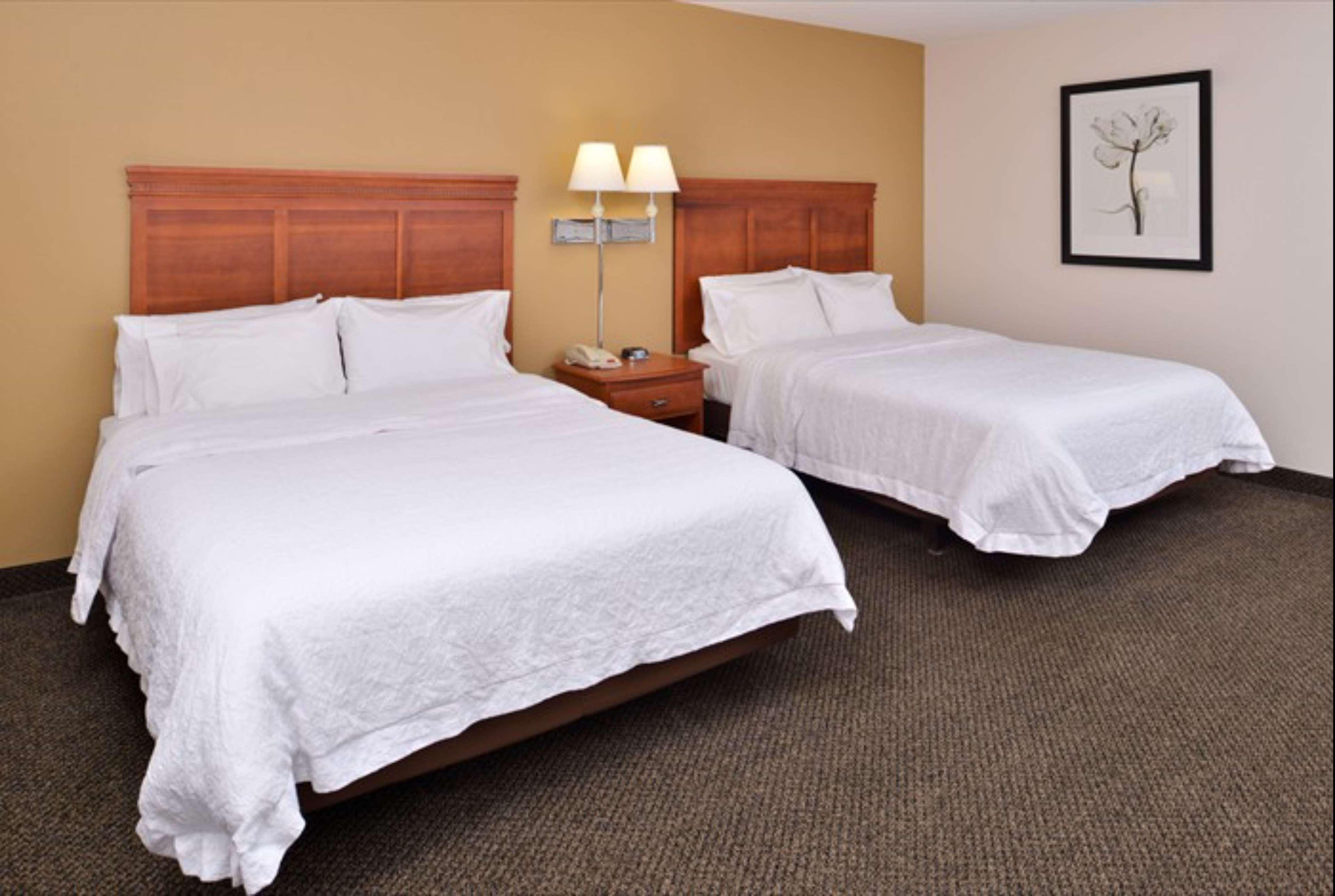 Hampton Inn & Suites Richmond Buitenkant foto