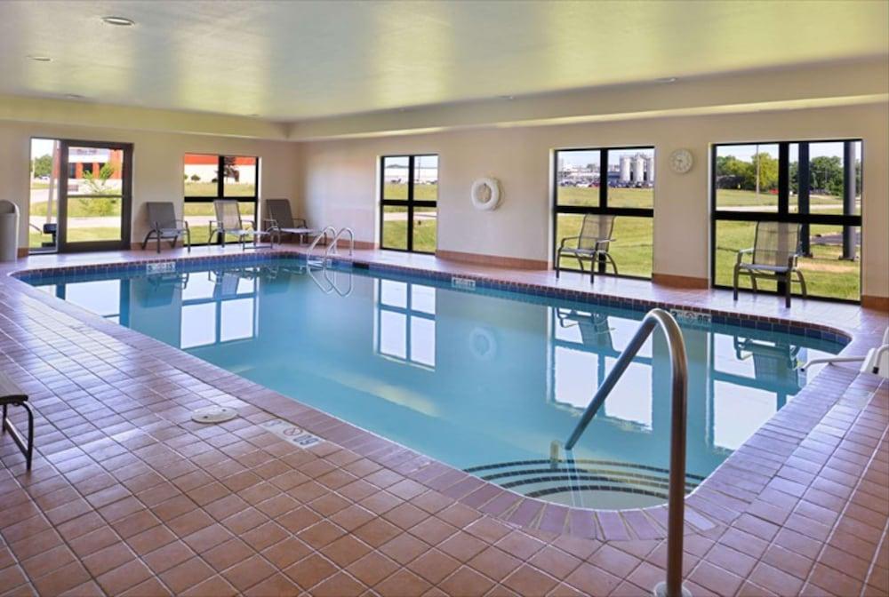 Hampton Inn & Suites Richmond Buitenkant foto