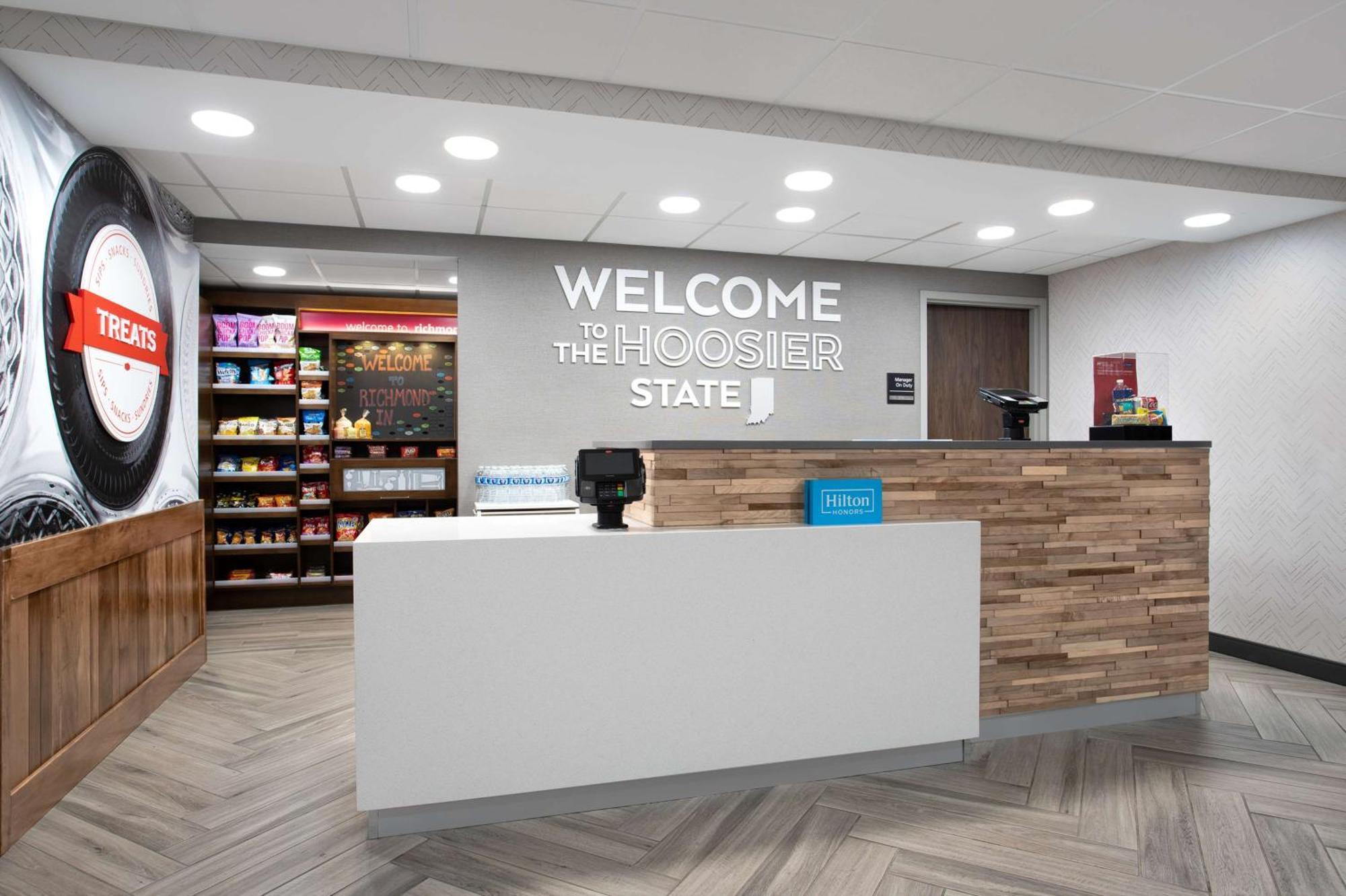 Hampton Inn & Suites Richmond Buitenkant foto