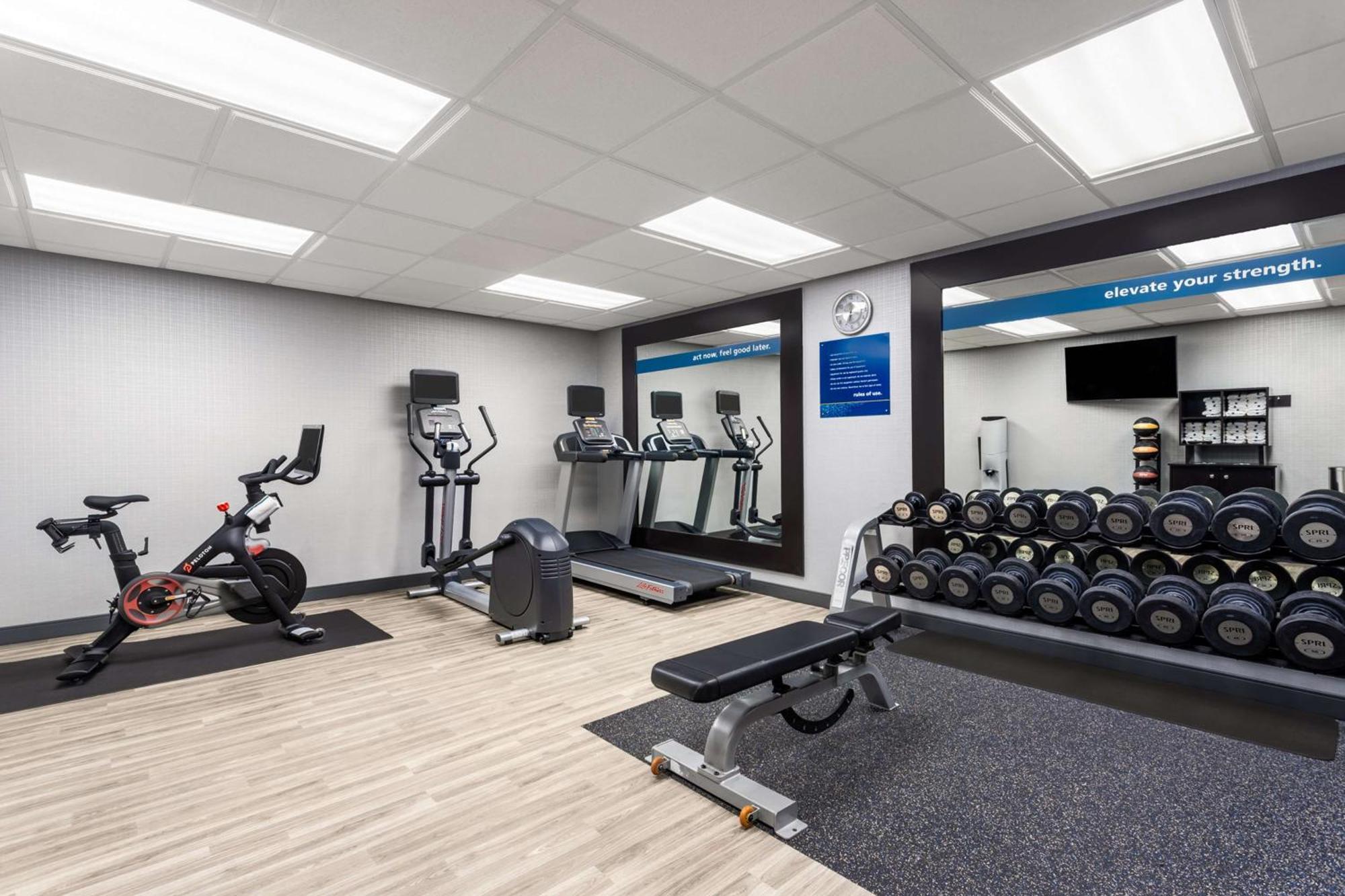 Hampton Inn & Suites Richmond Buitenkant foto