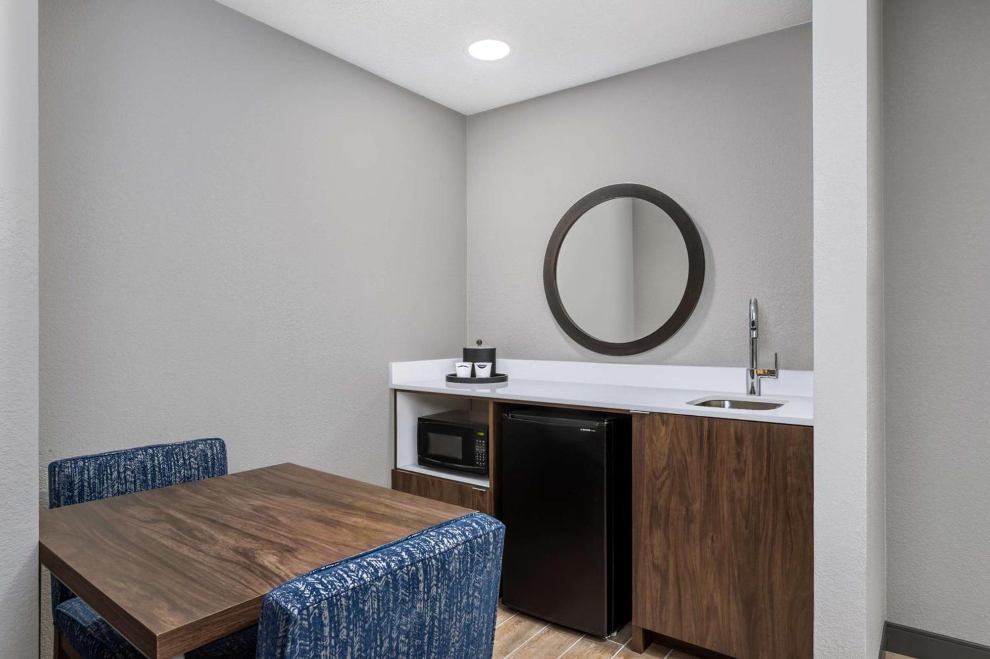 Hampton Inn & Suites Richmond Buitenkant foto