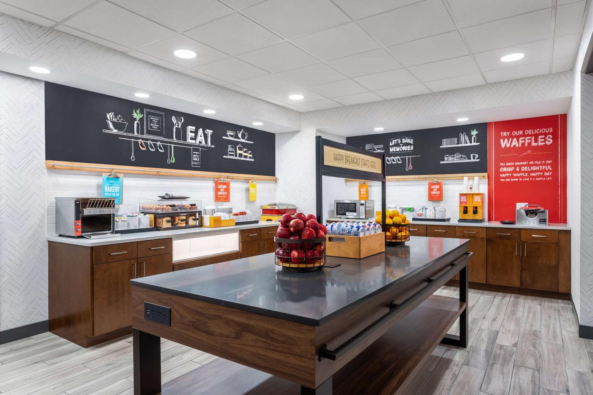Hampton Inn & Suites Richmond Buitenkant foto