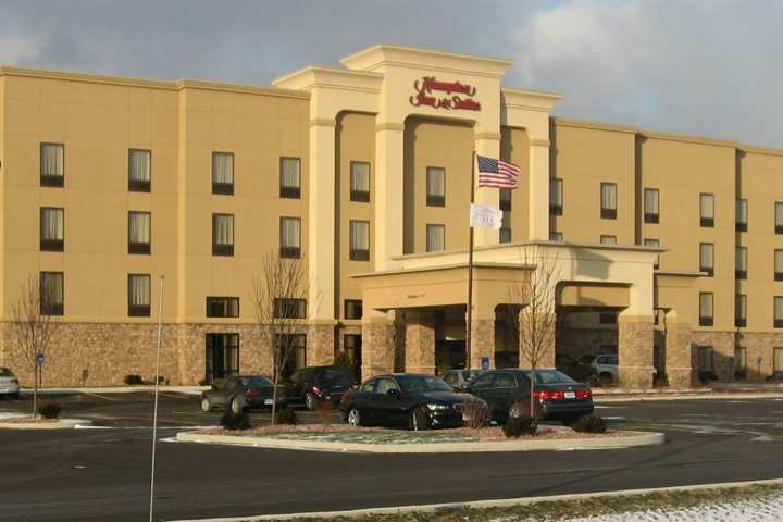Hampton Inn & Suites Richmond Buitenkant foto